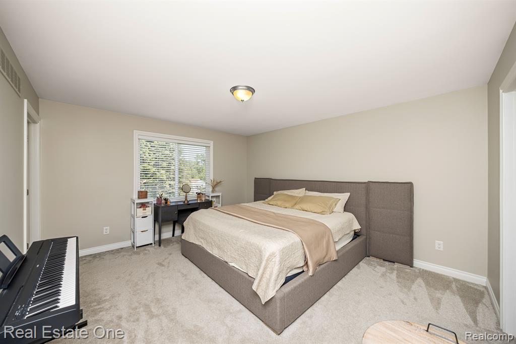 3219 Harrison Avenue Rochester Hills, MI 48307 - Photo 23 of 42