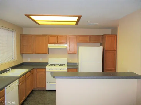$1,500 | 833 Aspen Peak Loop, Unit 2215, Henderson, NV 89011