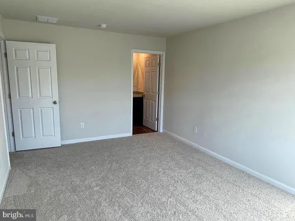 $1,655 | 221 Caterpillar Drive, Luray, VA 22835