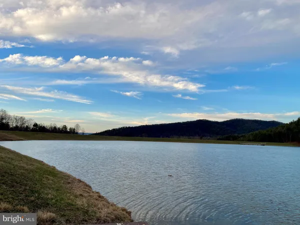 $1,655 | 221 Caterpillar Drive, Luray, VA 22835