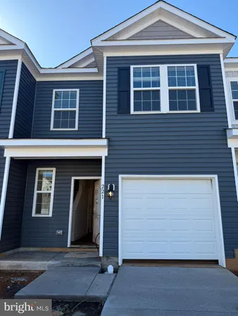 $1,655 | 221 Caterpillar Drive, Luray, VA 22835