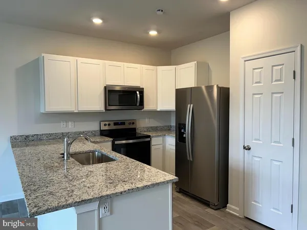 $1,655 | 221 Caterpillar Drive, Luray, VA 22835