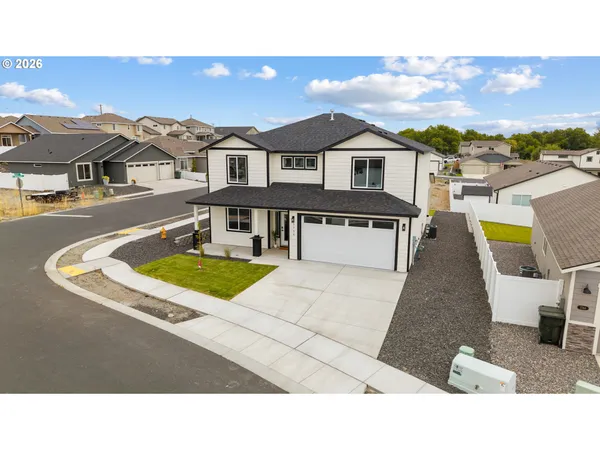 $479,950 | 1750 Northeast 8th Place, Hermiston, OR 97838
