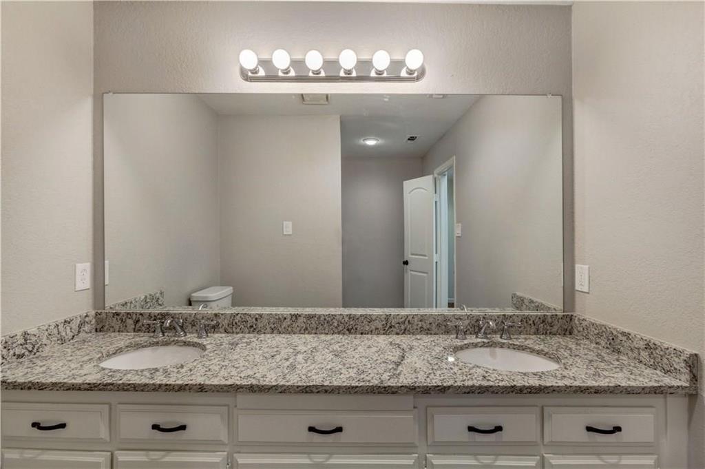 524 Sanders Road Weatherford, TX 76087 - Photo 18 of 25 Gallery Image 18