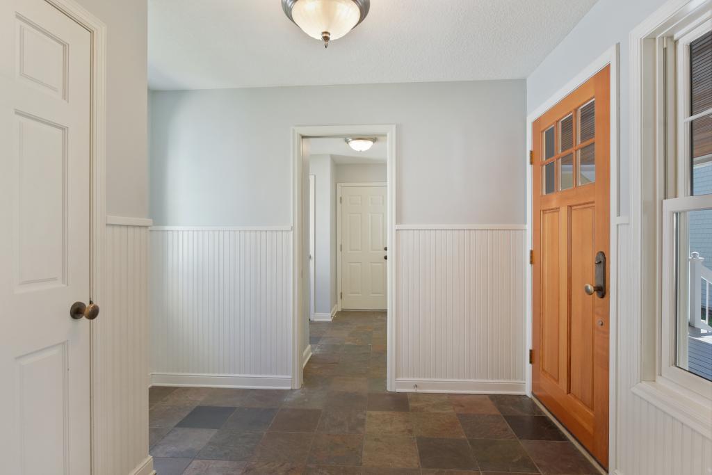150 Wildhurst Road Tonka Bay, MN 55331 - Photo 6 of 27