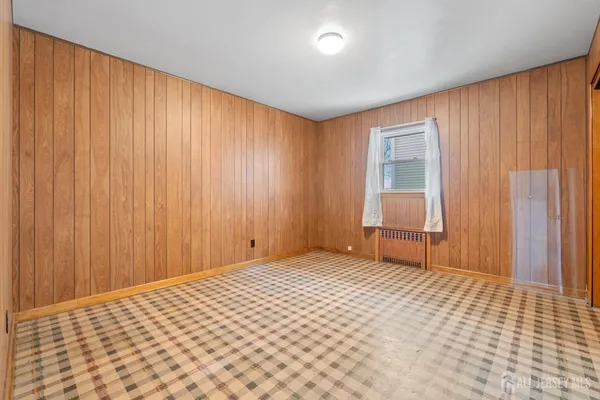 $480,000 | 654 Colgate Avenue, Perth Amboy, NJ 08861