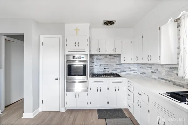 $480,000 | 654 Colgate Avenue, Perth Amboy, NJ 08861