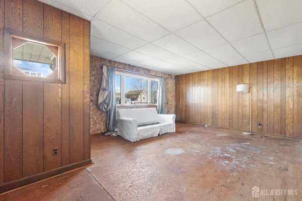 $480,000 | 654 Colgate Avenue, Perth Amboy, NJ 08861