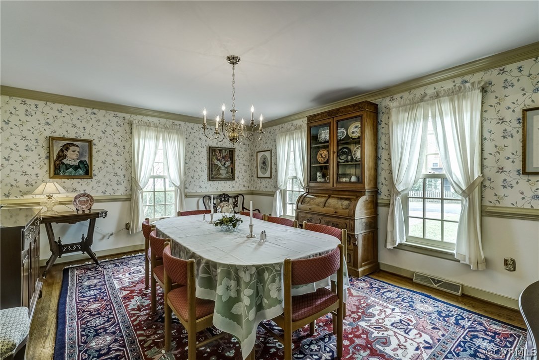 916 Baldwin Road Richmond, VA 23229 - Photo 4 of 26 Gallery Image 4