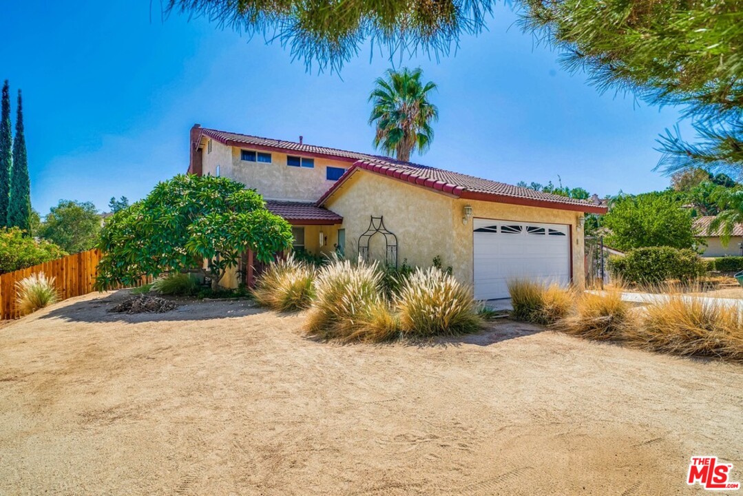 14293 Martin Place Riverside, CA 92503 - Photo 1 of 21