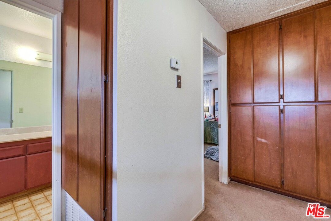 14293 Martin Place Riverside, CA 92503 - Photo 14 of 21