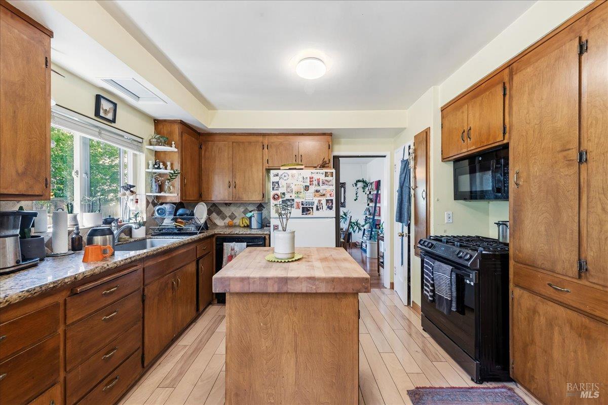 3306 Jordan Road Oakland, CA 94602 - Photo 16 of 41