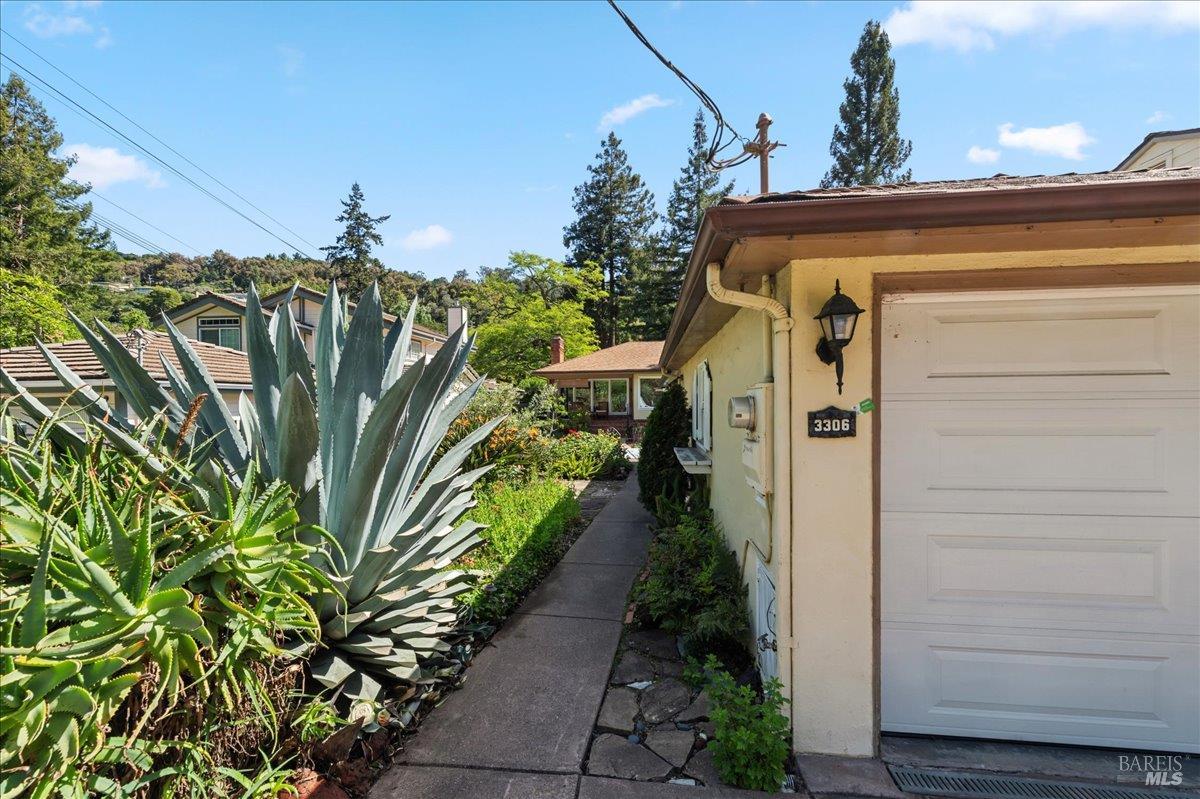 3306 Jordan Road Oakland, CA 94602 - Photo 5 of 41