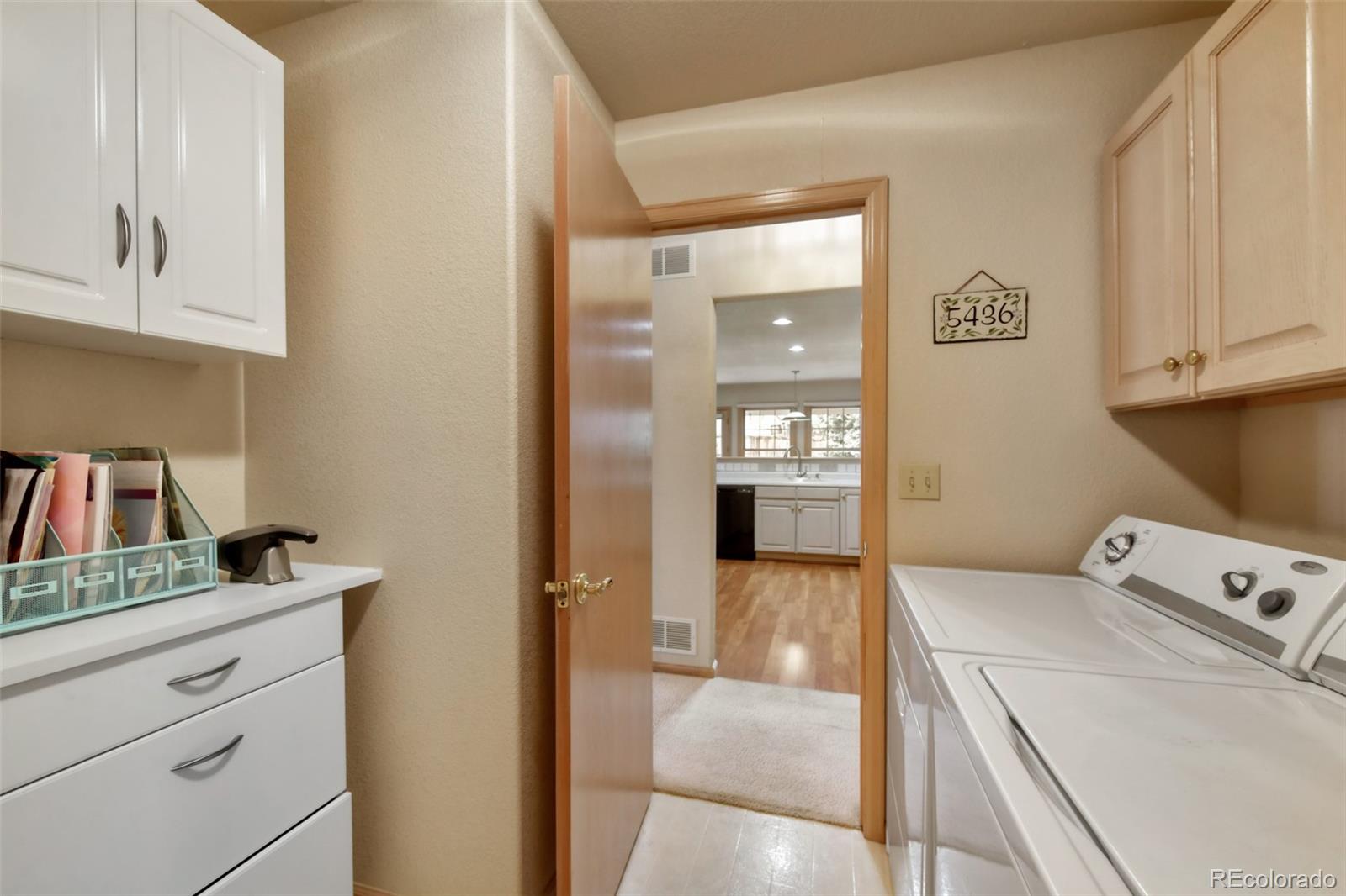 4823 Greenwich Place Highlands Ranch, CO 80130 - Photo 23 of 28