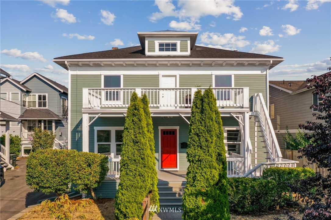 front view of multiple houses