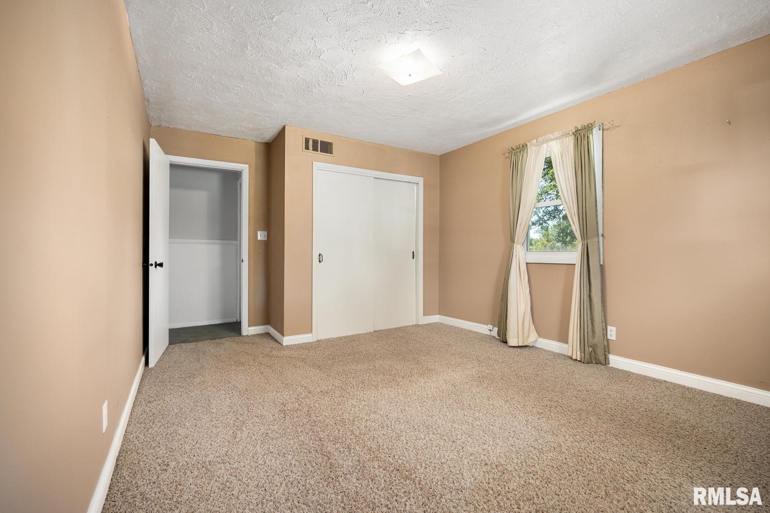 5224 North Koerner Road Peoria, IL 61615 - Photo 27 of 46 Gallery Image 27