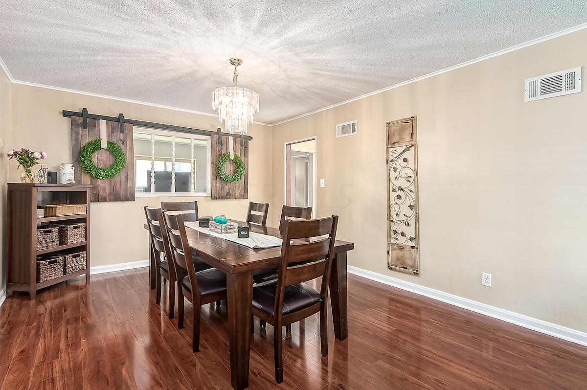 290 South Broadleigh Road Columbus, OH 43209 - Photo 14 of 43 Gallery Image 14