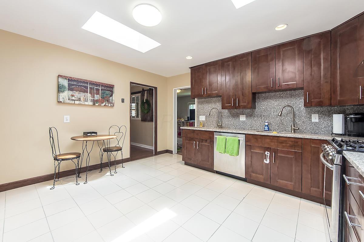 290 South Broadleigh Road Columbus, OH 43209 - Photo 18 of 43 Gallery Image 18