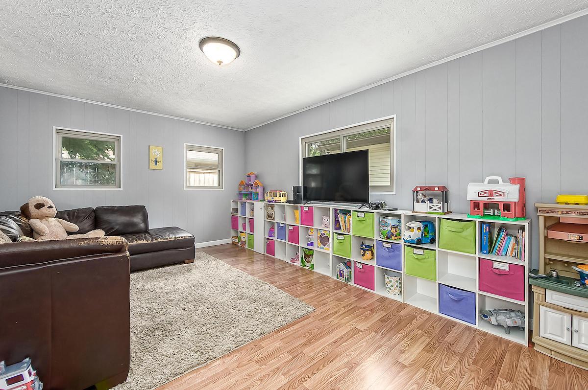290 South Broadleigh Road Columbus, OH 43209 - Photo 22 of 43 Gallery Image 22