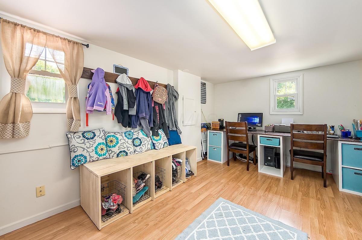 290 South Broadleigh Road Columbus, OH 43209 - Photo 24 of 43 Gallery Image 24