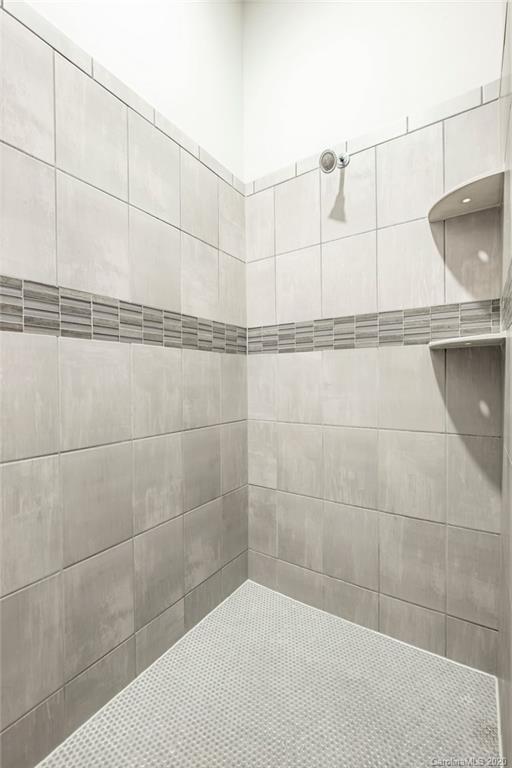 133 Overlook Ridge Lane Davidson, NC 28036 - Photo 18 of 35 a bathroom with a shower