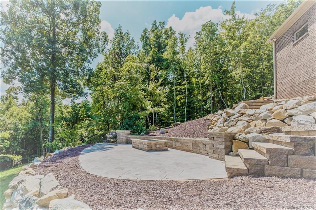 133 Overlook Ridge Lane Davidson, NC 28036 - Photo 25 of 35 a view of a backyard of the house