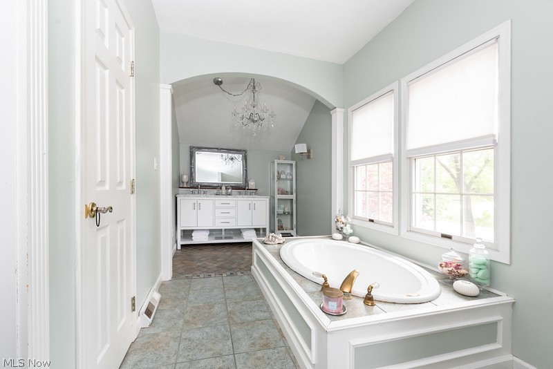 29465 White Road Wickliffe, OH 44092 - Photo 23 of 34 Gallery Image 23