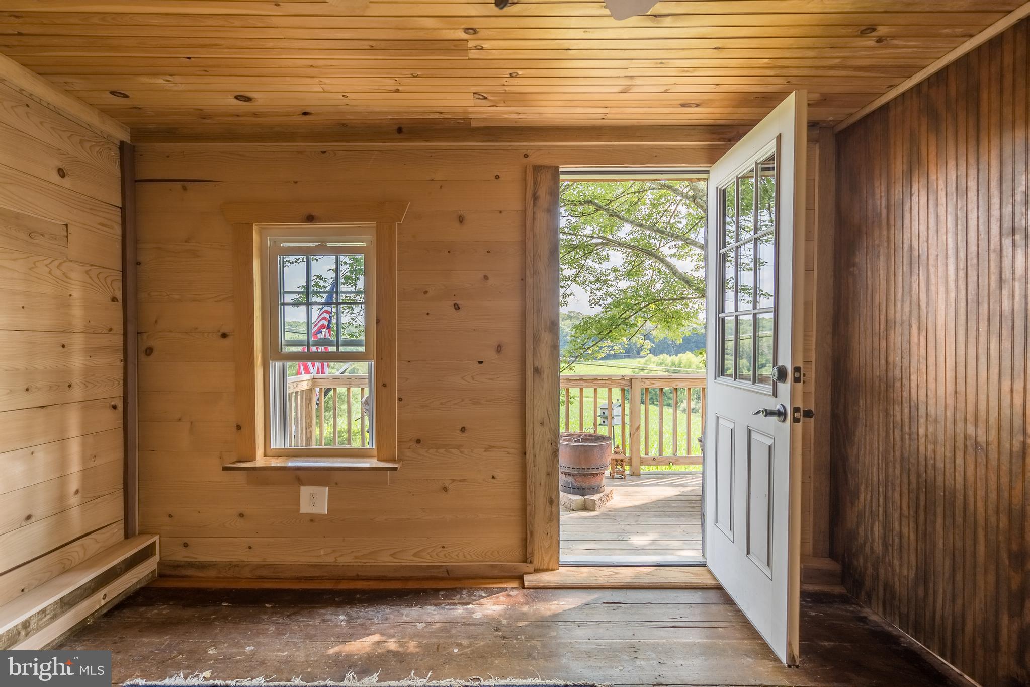3812 Beckleysville Road Hampstead, MD 21074 - Photo 21 of 31 2nd Floor den
