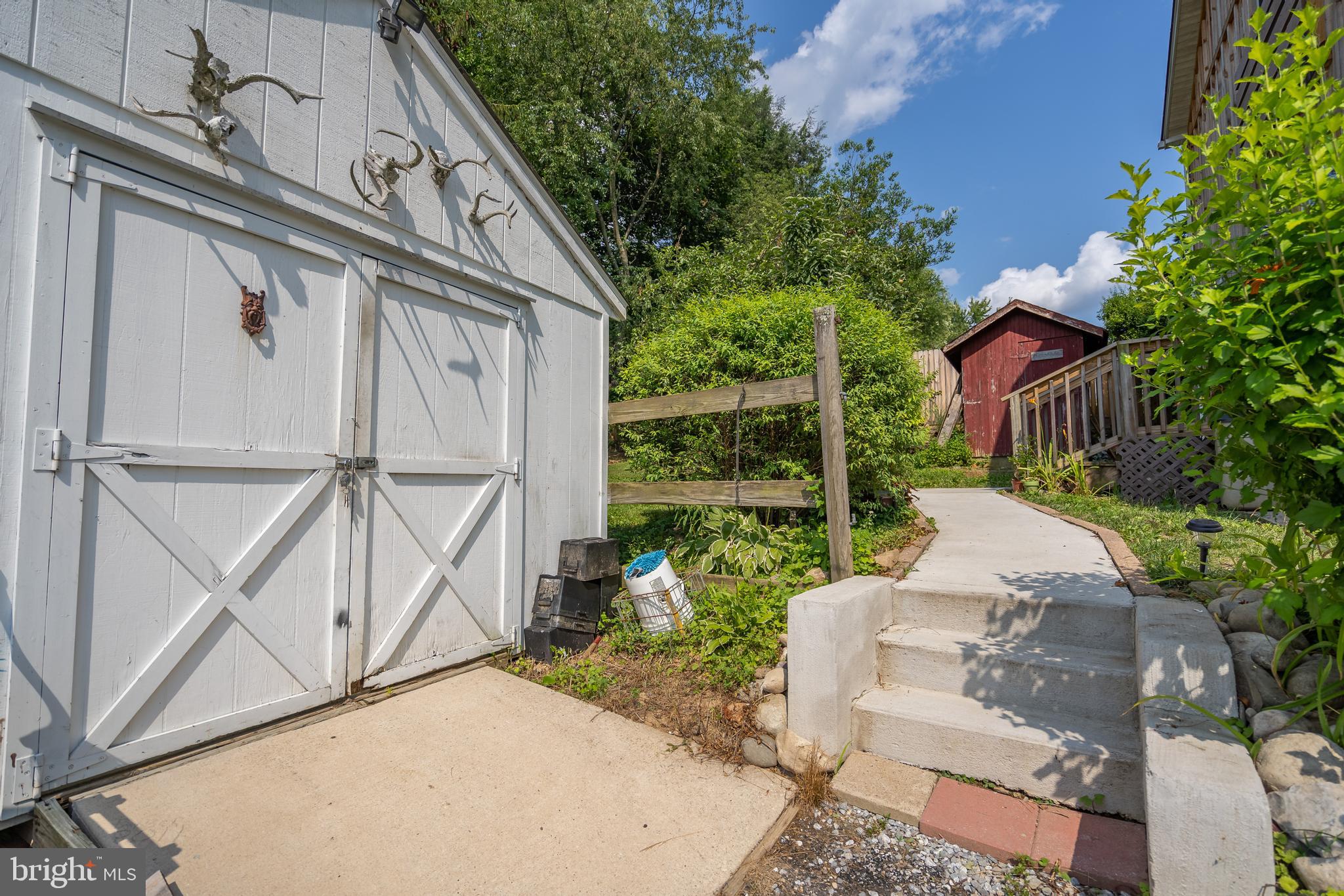 3812 Beckleysville Road Hampstead, MD 21074 - Photo 25 of 31 1 of 3 Sheds