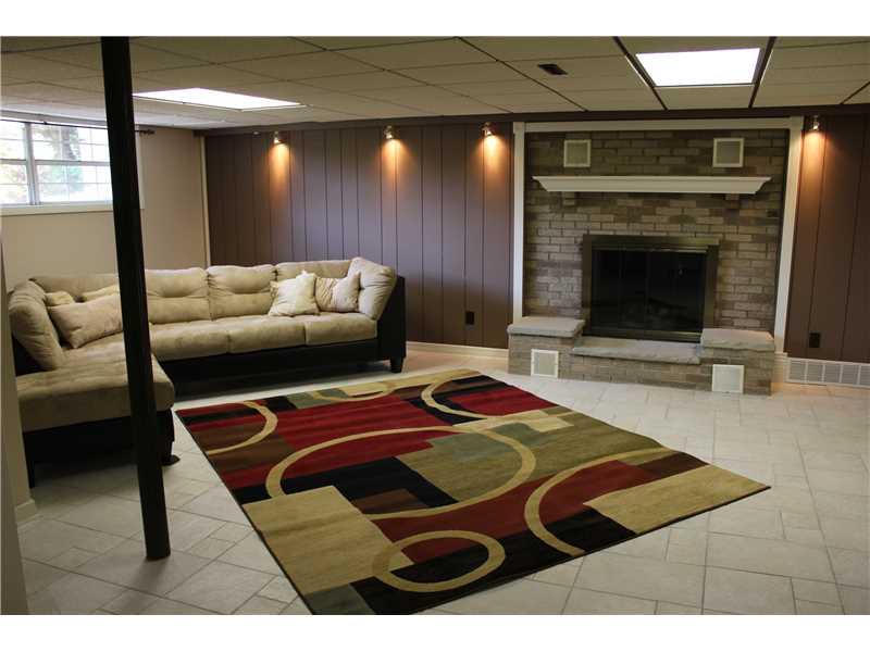 417 West Slippery Rock Road Chicora, PA 16025 - Photo 2 of 25 Family Room.