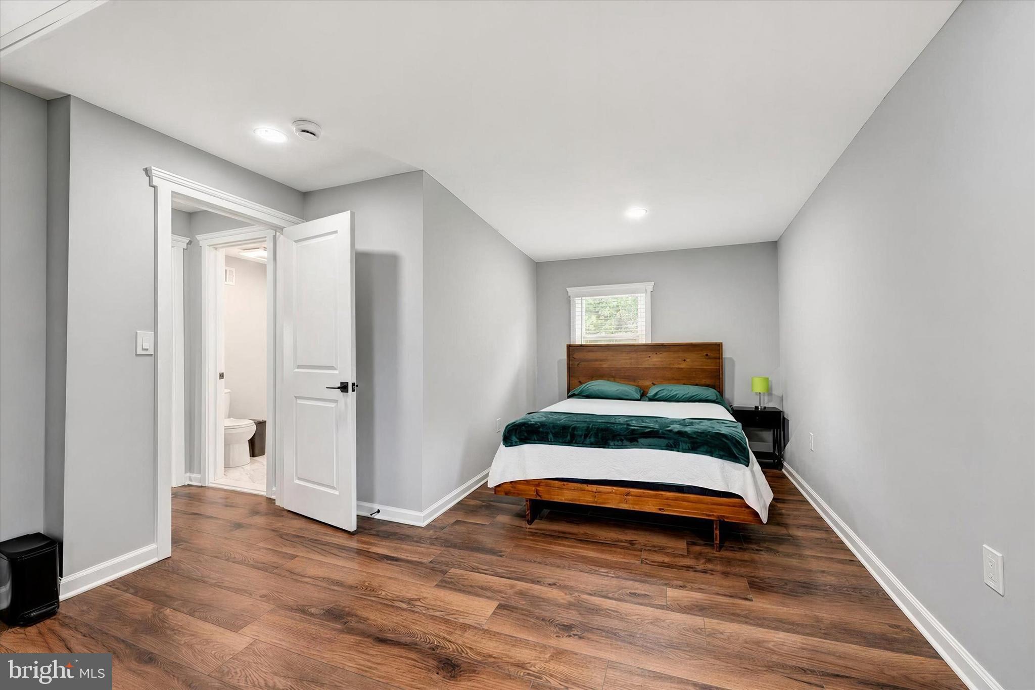 1806 Middleborough Road Baltimore, MD 21221 - Photo 14 of 26