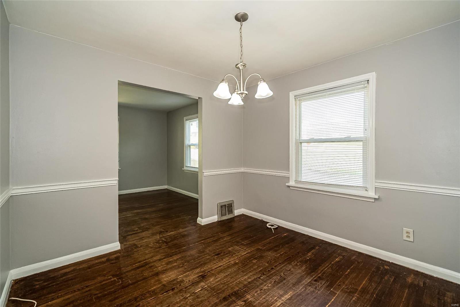 3406 Wismer Road St. Ann, MO 63074 - Photo 11 of 37 Gallery Image 11