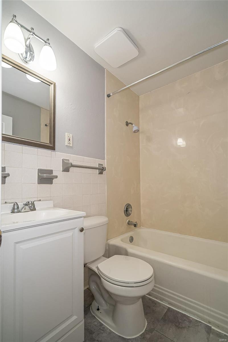 3406 Wismer Road St. Ann, MO 63074 - Photo 22 of 37 Gallery Image 22