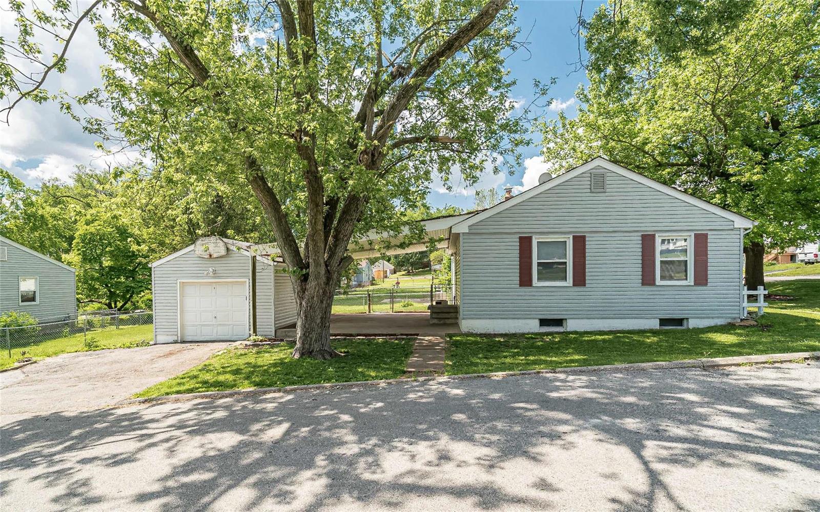3406 Wismer Road St. Ann, MO 63074 - Photo 4 of 37 Gallery Image 4