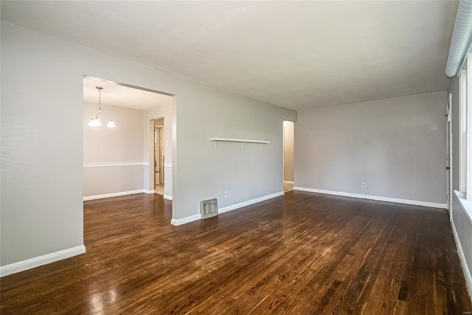 3406 Wismer Road St. Ann, MO 63074 - Photo 8 of 37 Gallery Image 8