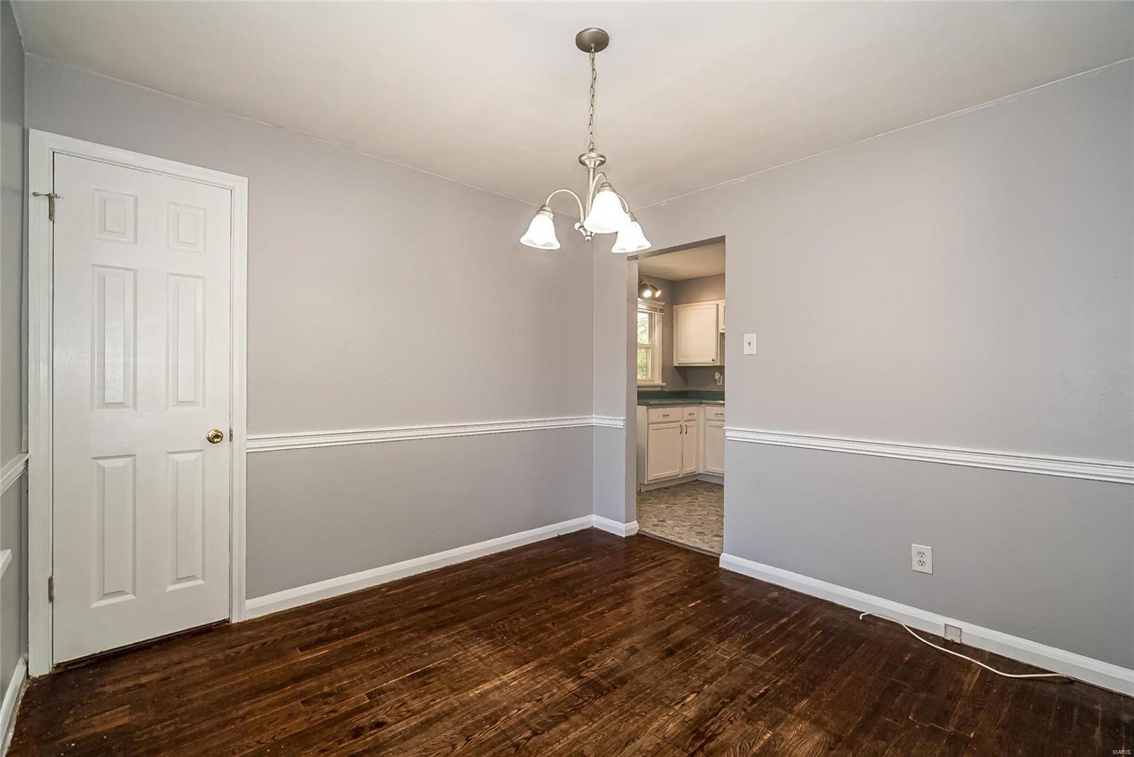 3406 Wismer Road St. Ann, MO 63074 - Photo 9 of 37 Gallery Image 9