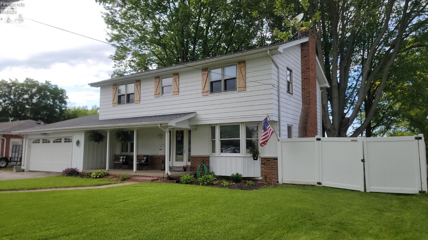 4253 Pickle Road Oregon, OH 43616 - Photo 6 of 64 Gallery Image 6