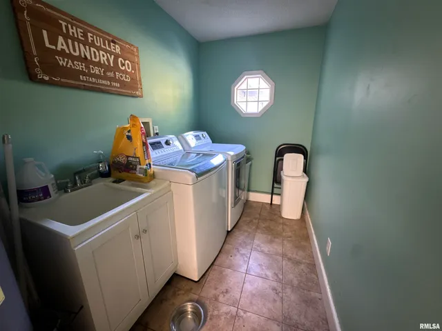 $269,000 | 564 Pleasant Lane, Jonesboro, IL 62952