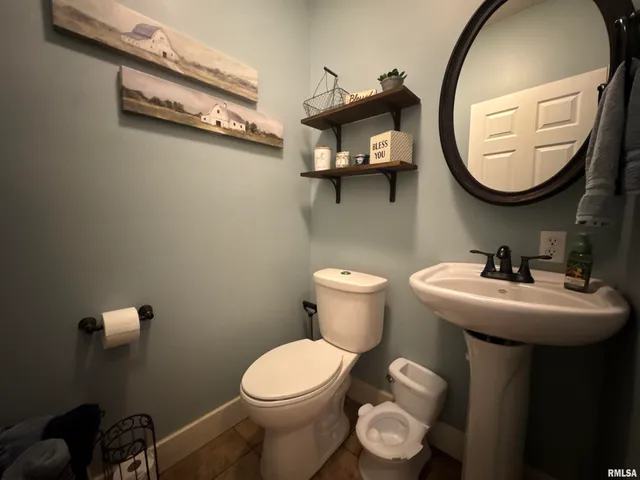 $269,000 | 564 Pleasant Lane, Jonesboro, IL 62952