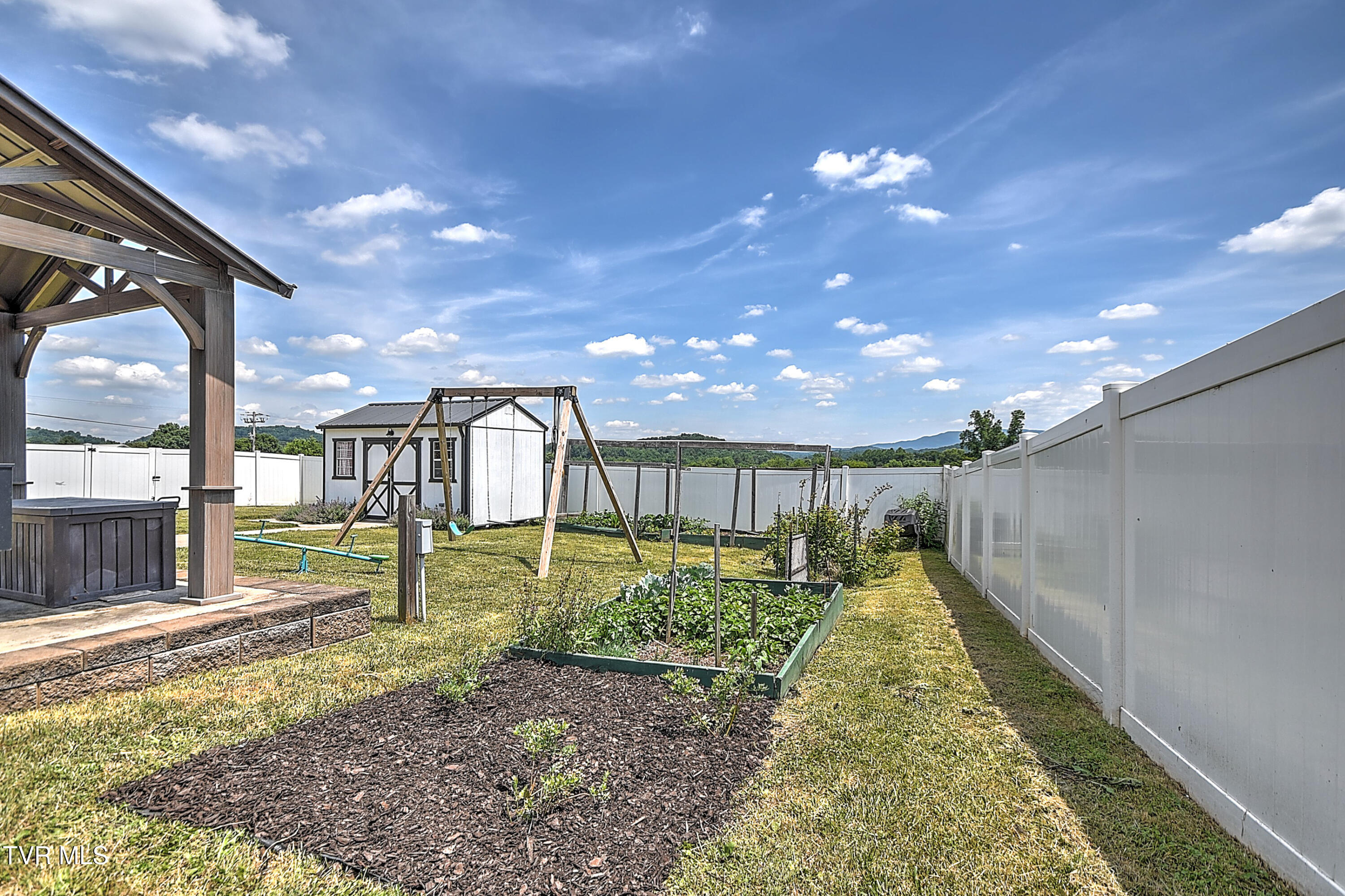 146 Hopson Road Johnson City, TN 37601 - Photo 58 of 82 146 Hopson Rd SE-77