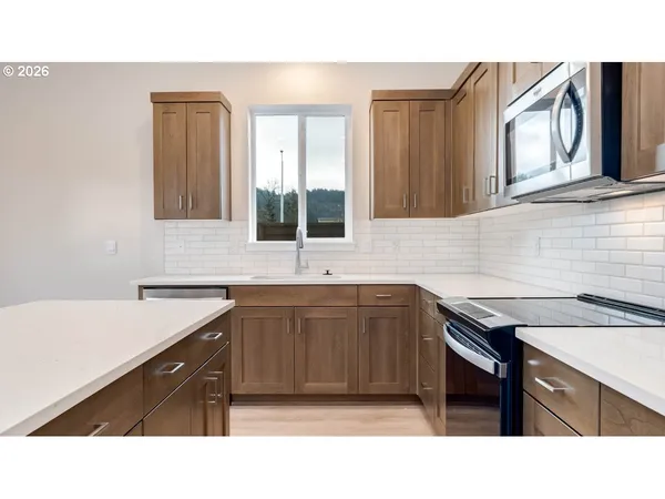 $567,995 | 3504 Southwest Binford Avenue, Gresham, OR 97080