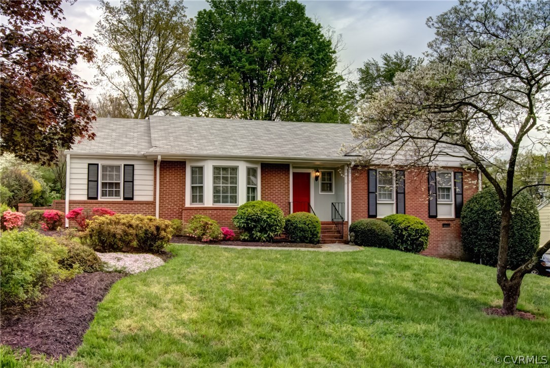 527 Ridgeley Lane Henrico, VA 23229 - Photo 1 of 35 Gallery Image 1
