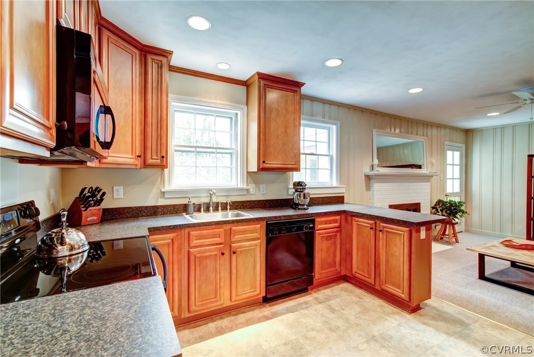 527 Ridgeley Lane Henrico, VA 23229 - Photo 15 of 35 Gallery Image 15