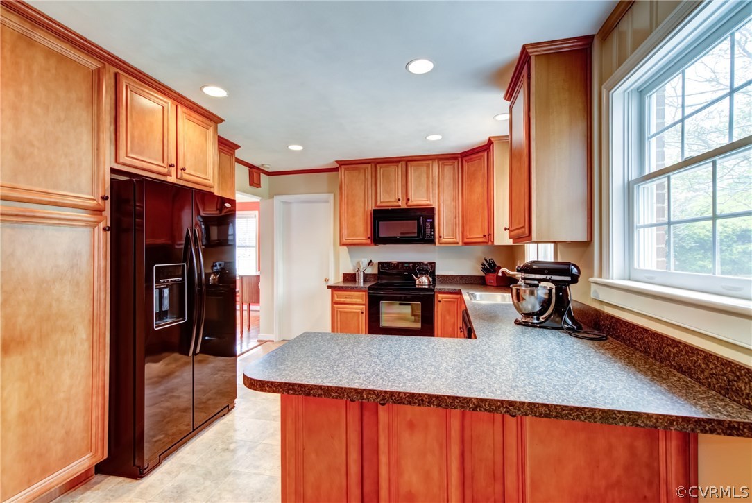 527 Ridgeley Lane Henrico, VA 23229 - Photo 17 of 35 Gallery Image 17