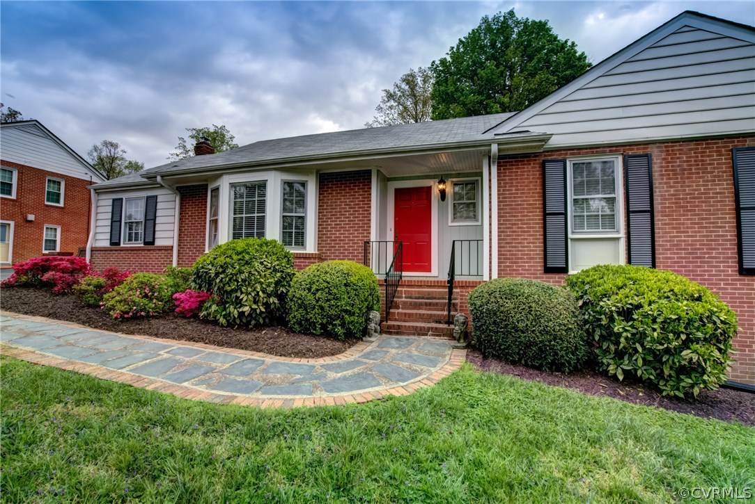 527 Ridgeley Lane Henrico, VA 23229 - Photo 5 of 35 Gallery Image 5