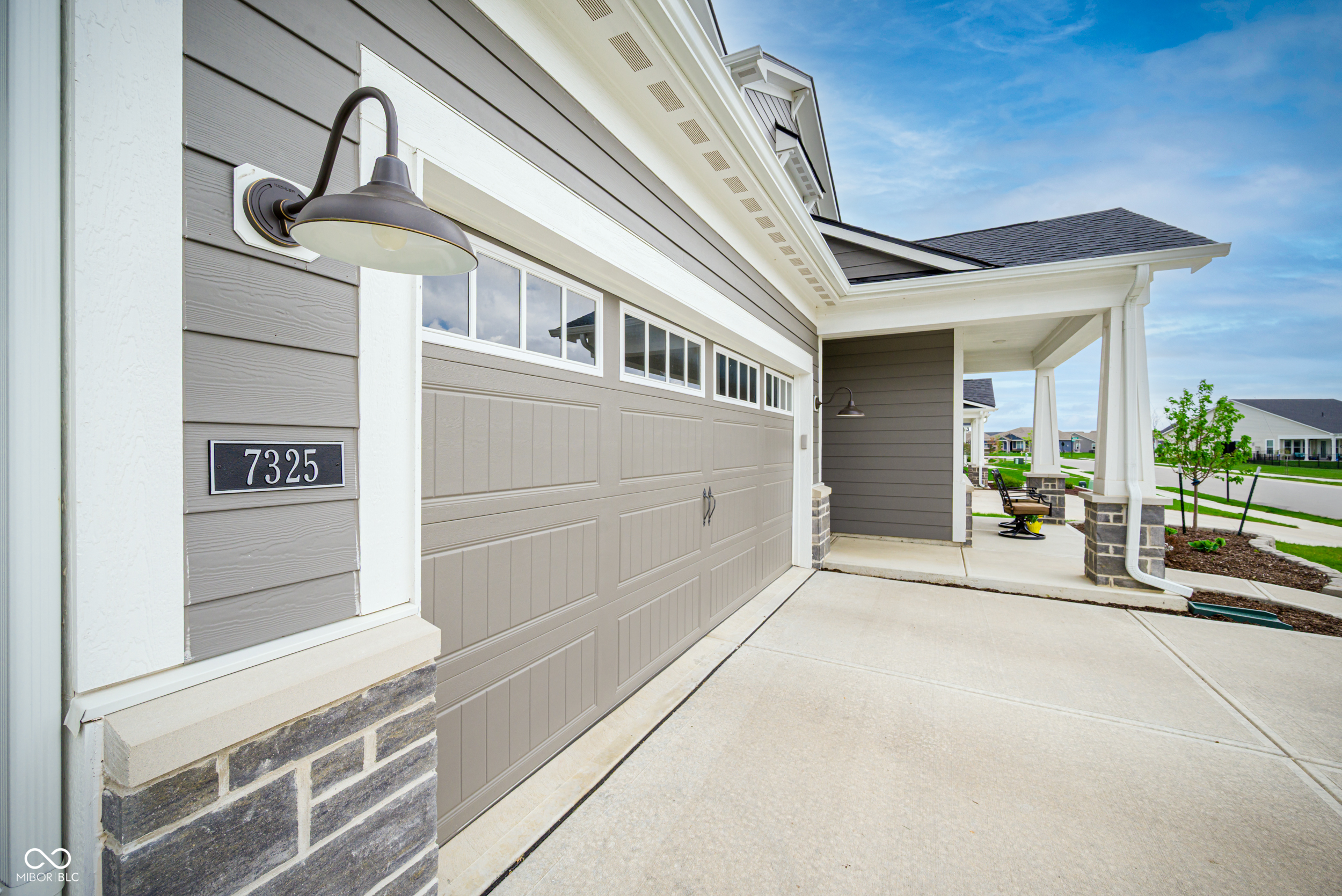 7325 Firestone Road Whitestown, IN 46075 - Photo 2 of 37