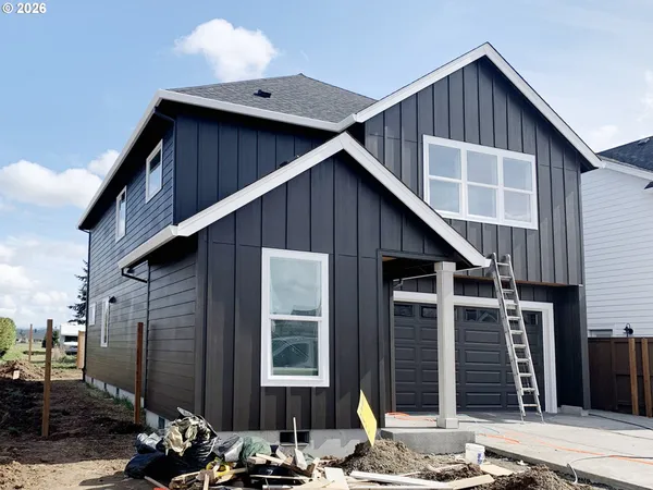 $676,000 | 1892 South Holly Street, Canby, OR 97013