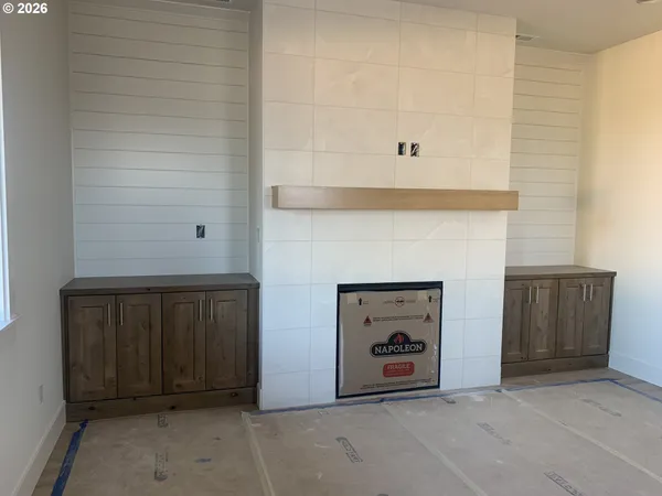 $676,000 | 1892 South Holly Street, Canby, OR 97013