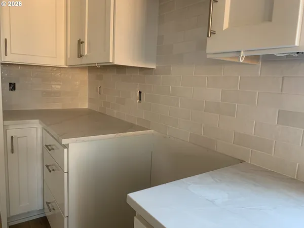 $676,000 | 1892 South Holly Street, Canby, OR 97013