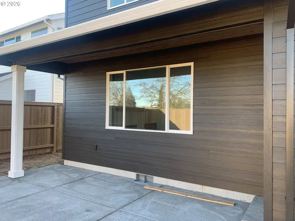 $676,000 | 1892 South Holly Street, Canby, OR 97013